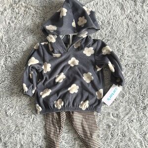 3M Baby Girl Carter’s outfit